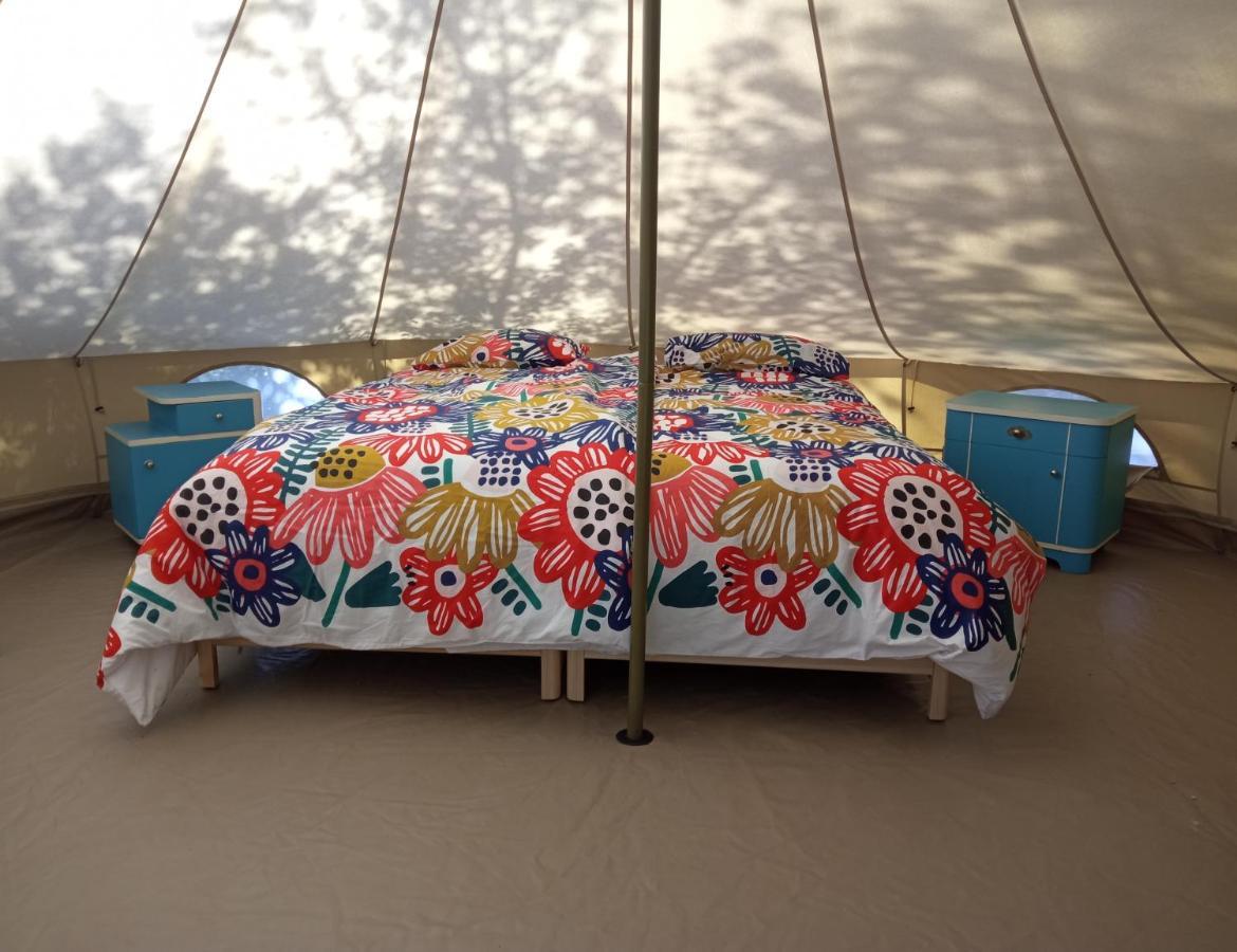 Mini kamp Perla Hotel Prvic Luka Bagian luar foto